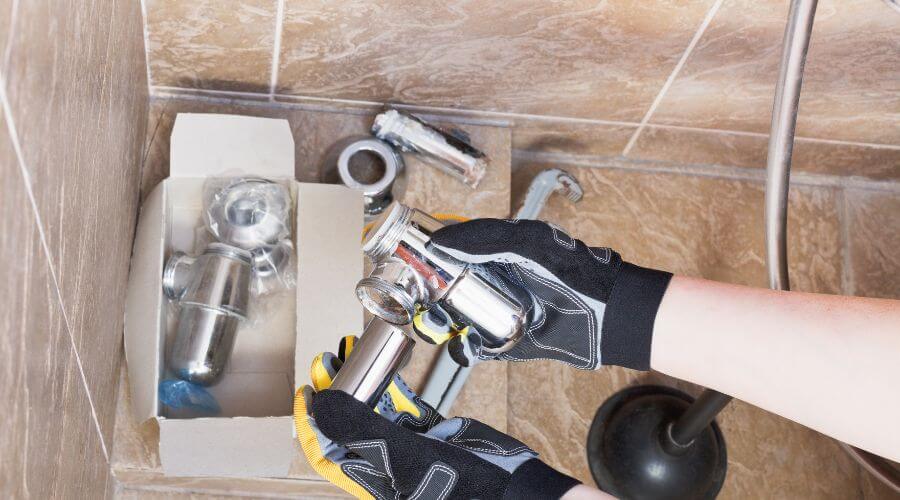 Expert Emergency Roof Repairs services in Hankinson, ND